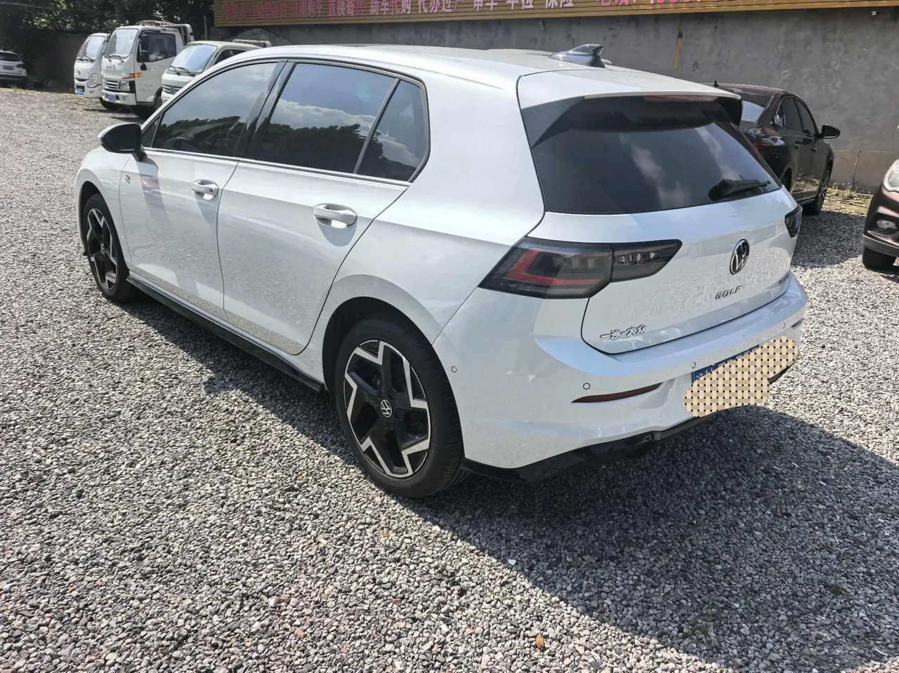 Volkswagen 2025 Golf 8 R-Line 1.5TSI 300TSI Automatic 4