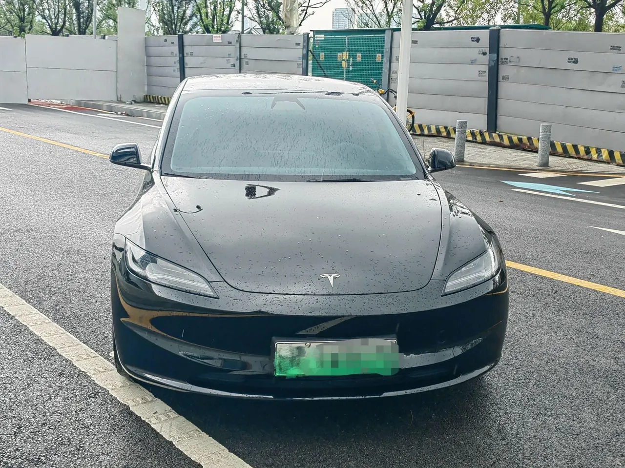 Tesla 2025 Model 3 rear-wheel drive version of automatic transmission 2