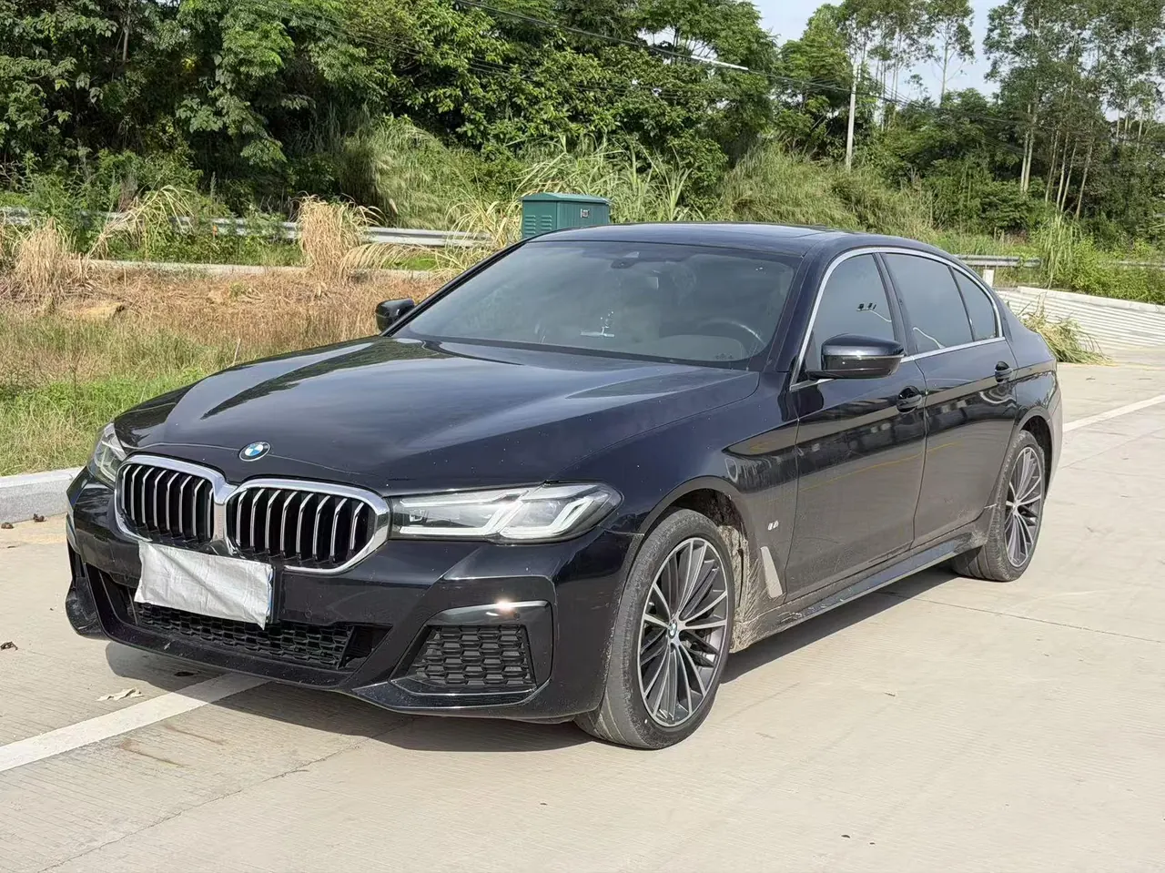 BMW 5 Series 2022 530Li 2.0T Leading Luxury Suit (Modified) Automatic Gear - View 1