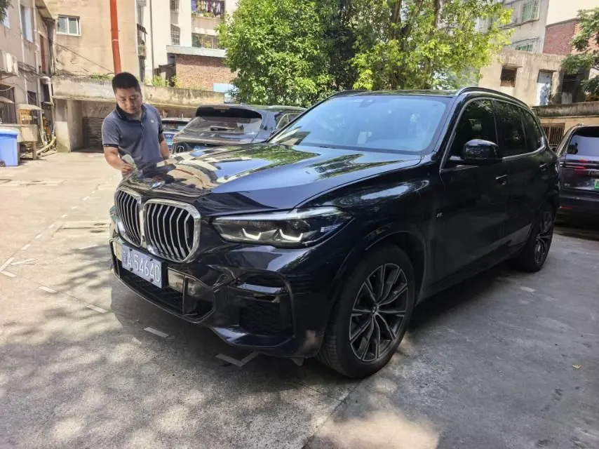 Open image lightbox: BMW X5 (Imported) 2021 X5 xDrive30i 2.0T M Sports Suit Automatic Gear