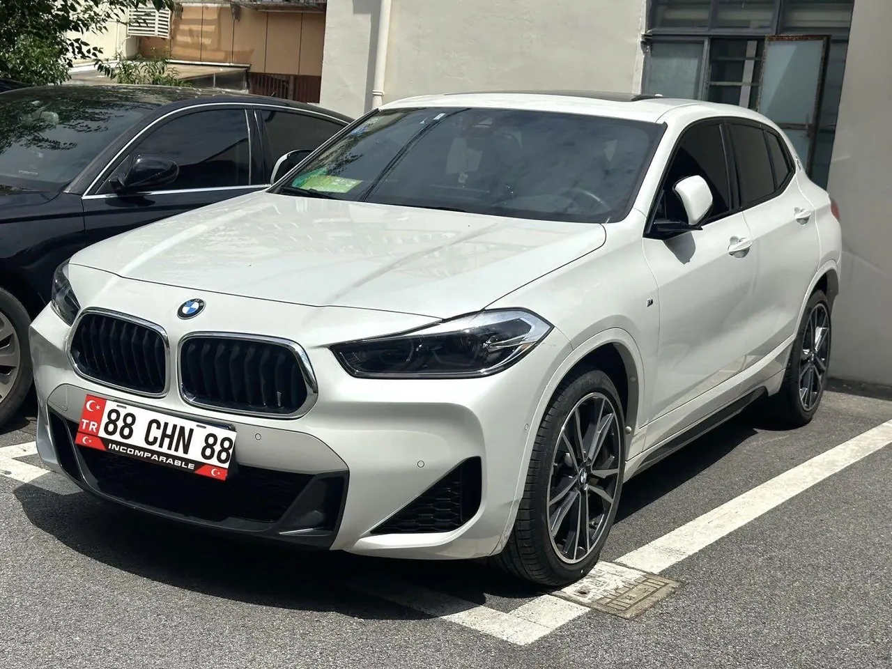 Открыть галерею: BMW 2020 X2 sDrive25i 2.0T exclusive M sports suit automatic gear