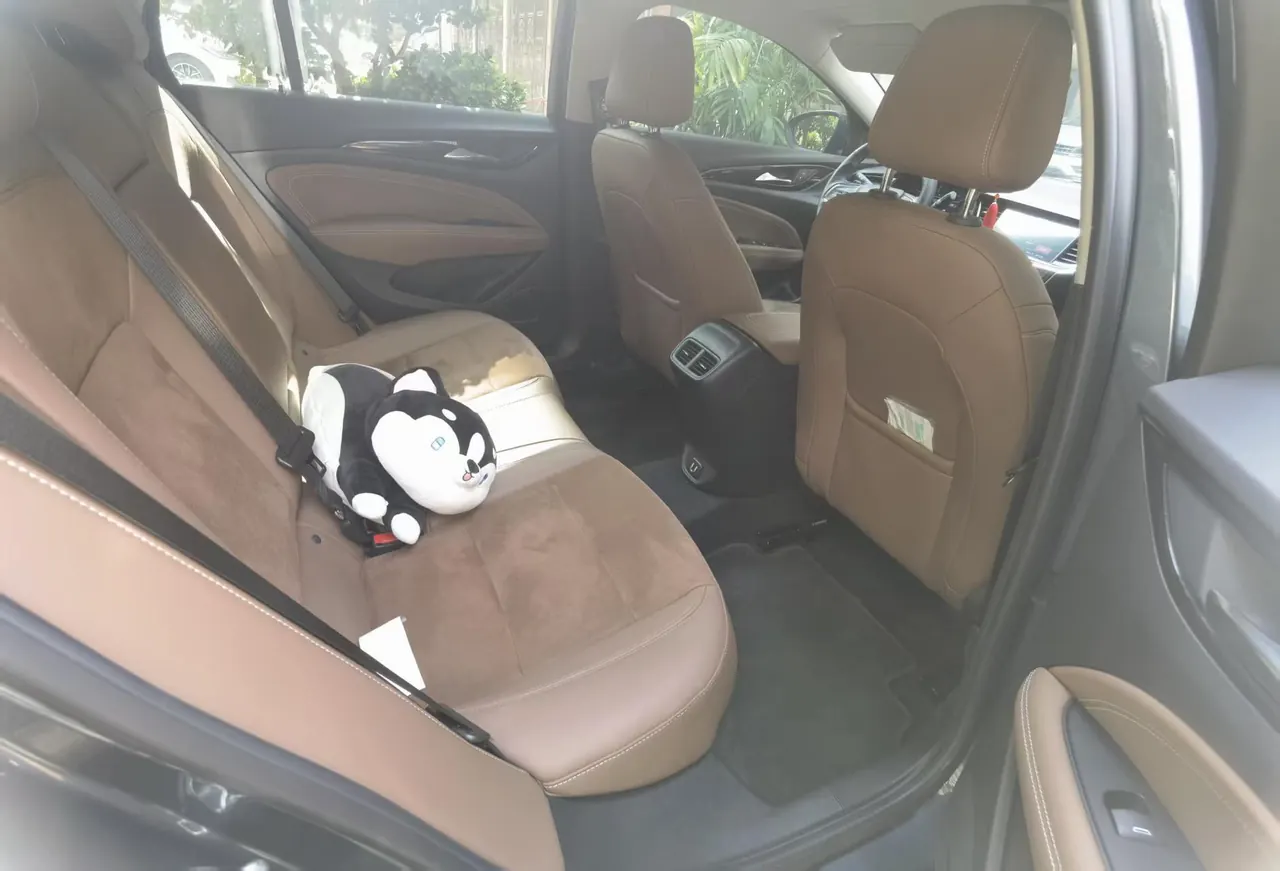 Buick 2022 Regal 2.0T 652T Smart Automatic Gear 4