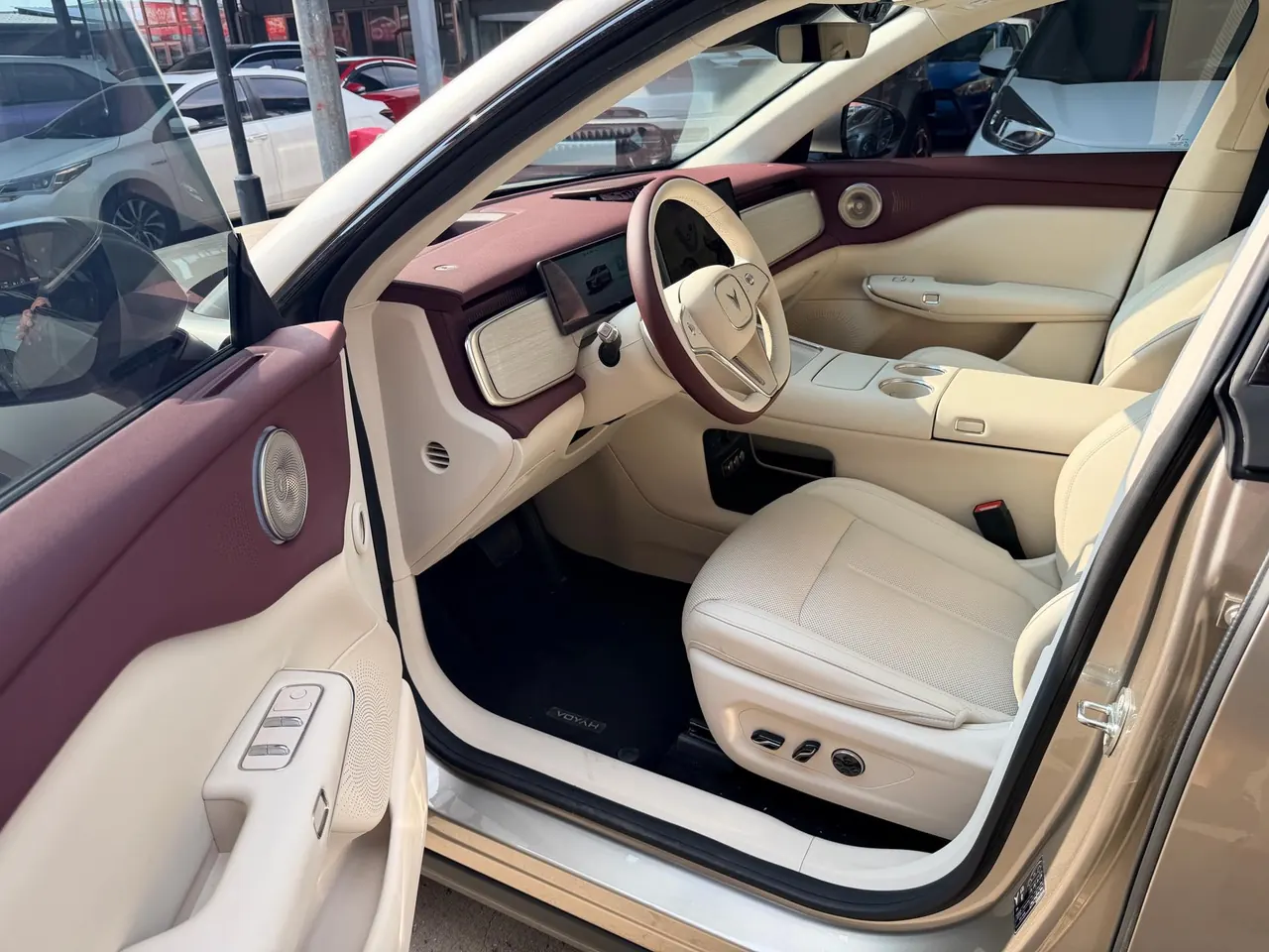 Voyah 2025 bosom friends rear drive dry Kun version of automatic gear 6