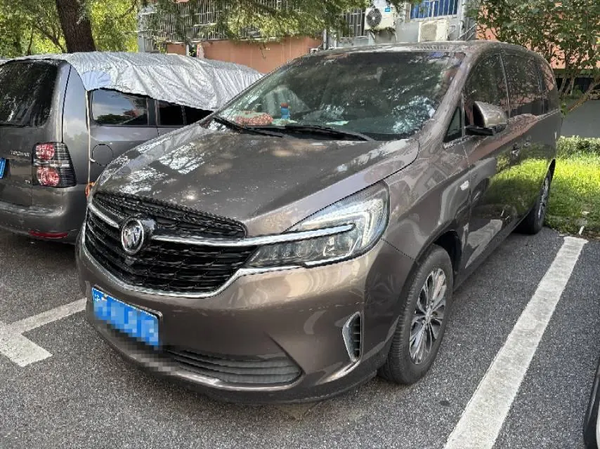 Open image lightbox: Buick 2022 GL8 Land Business Class 48V 2.0T 652T Comfortable Automatic Gear