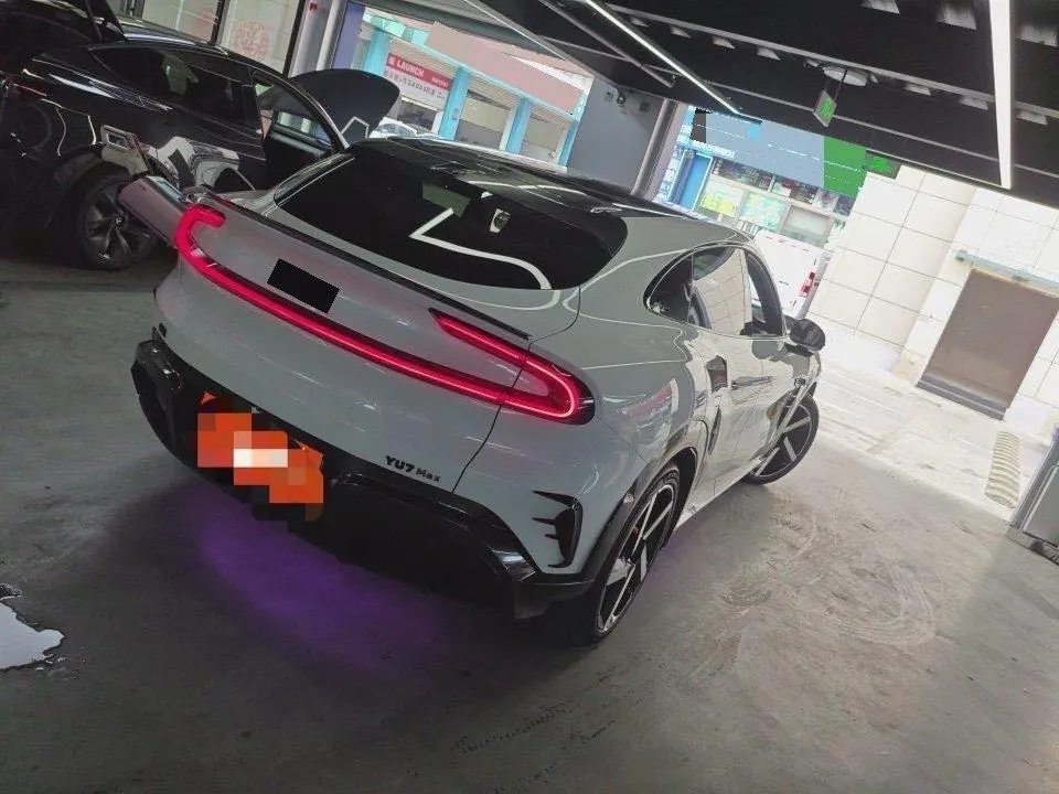 MI 2025 YU7 Long Endurance High Performance Four-wheel Drive Max Edition Automatic Gear 3