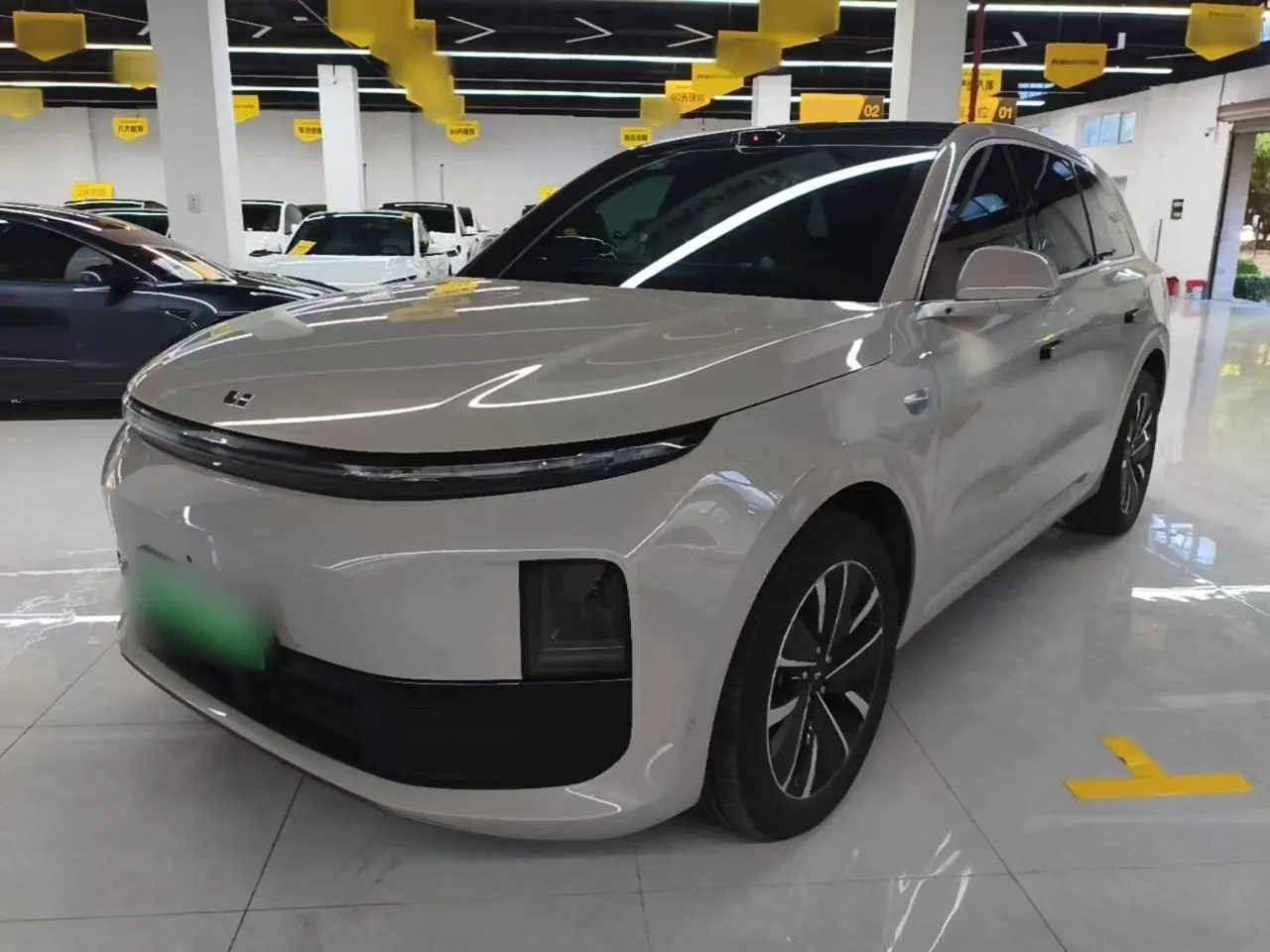 Открыть галерею: Li 2024 L6 Max automatic gear