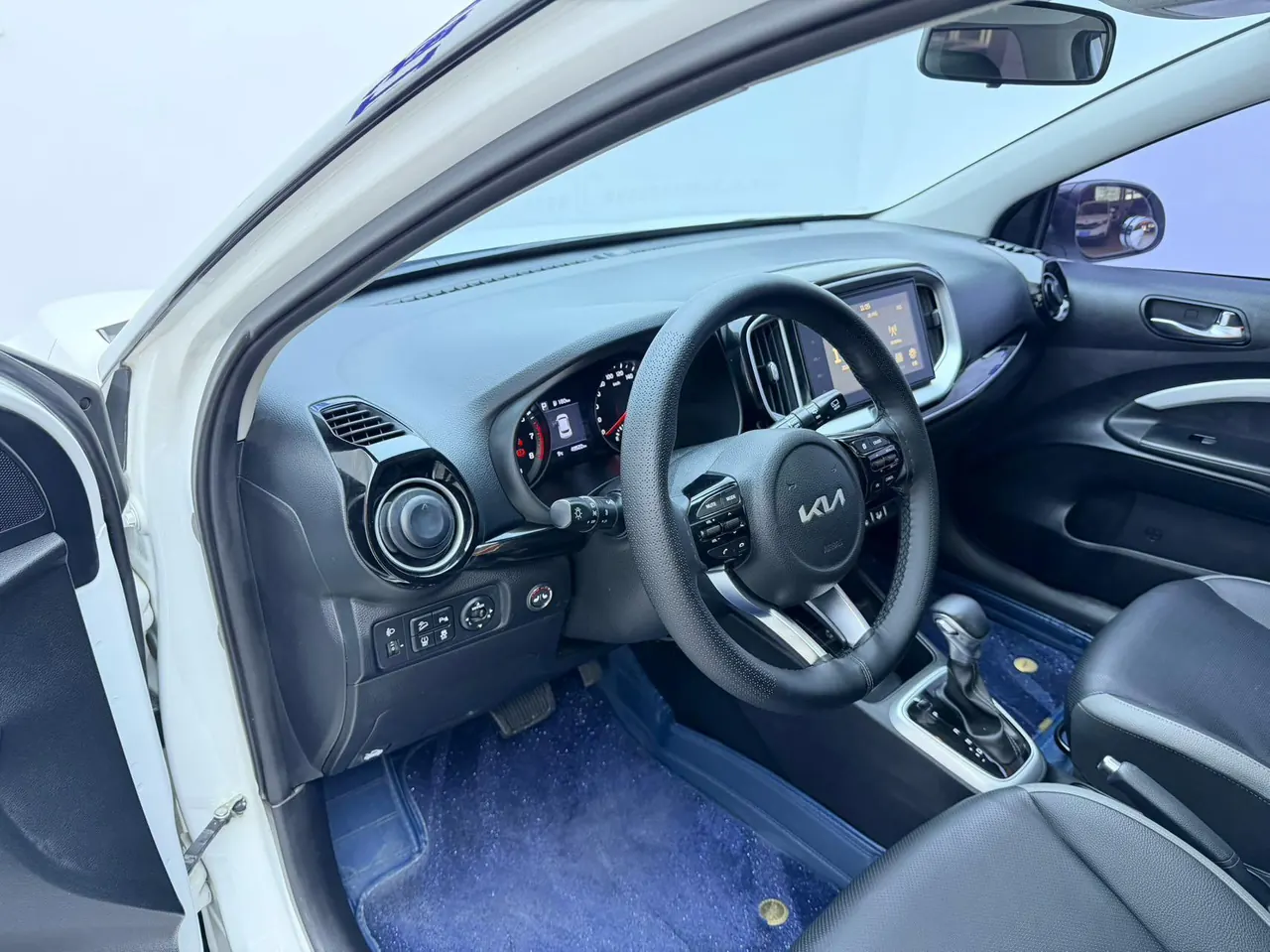 Kia 2021 game running 1.4 stepless fun enjoy skylight automatic gear 10