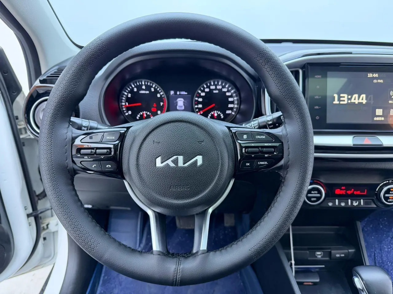 Kia 2021 game running 1.4 stepless fun enjoy skylight automatic gear 8