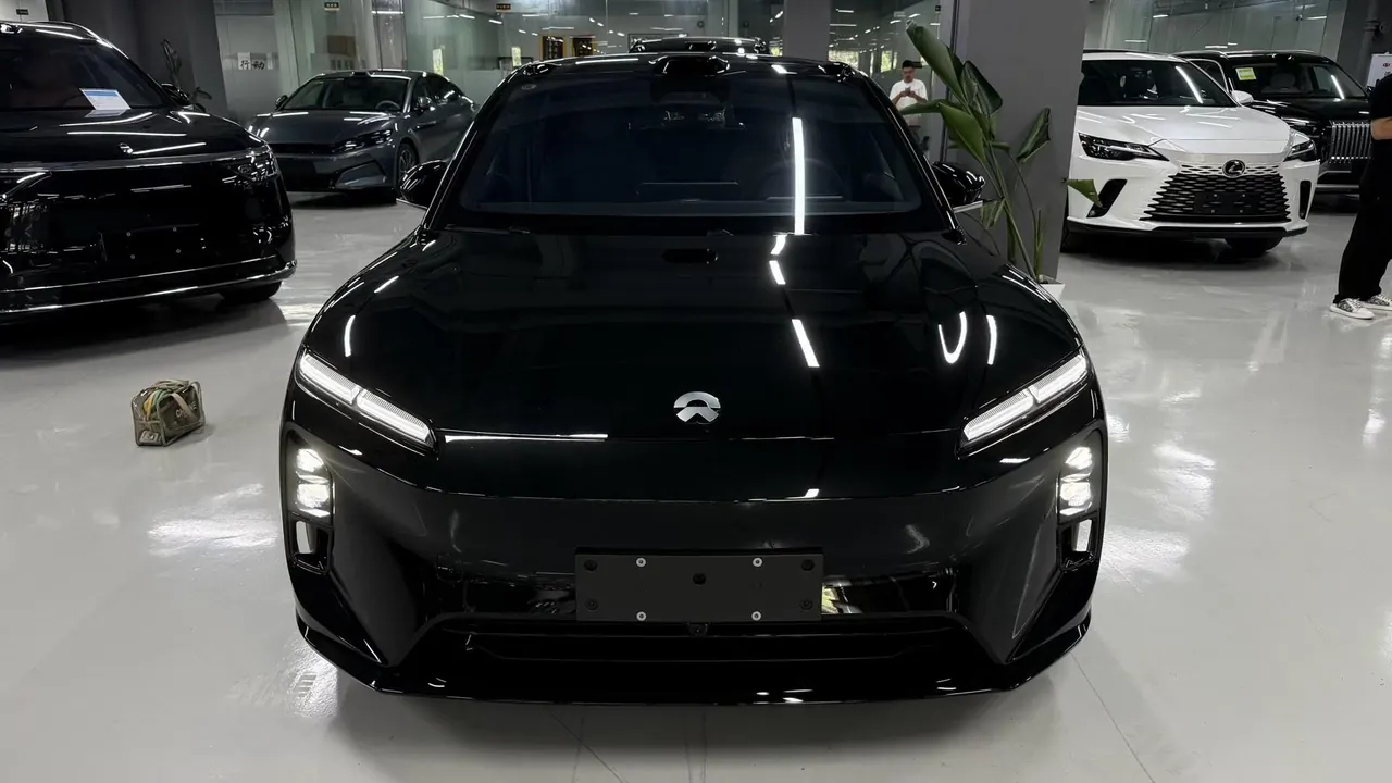 NIO 2026 ET5T 100kWh Touring automatic 2