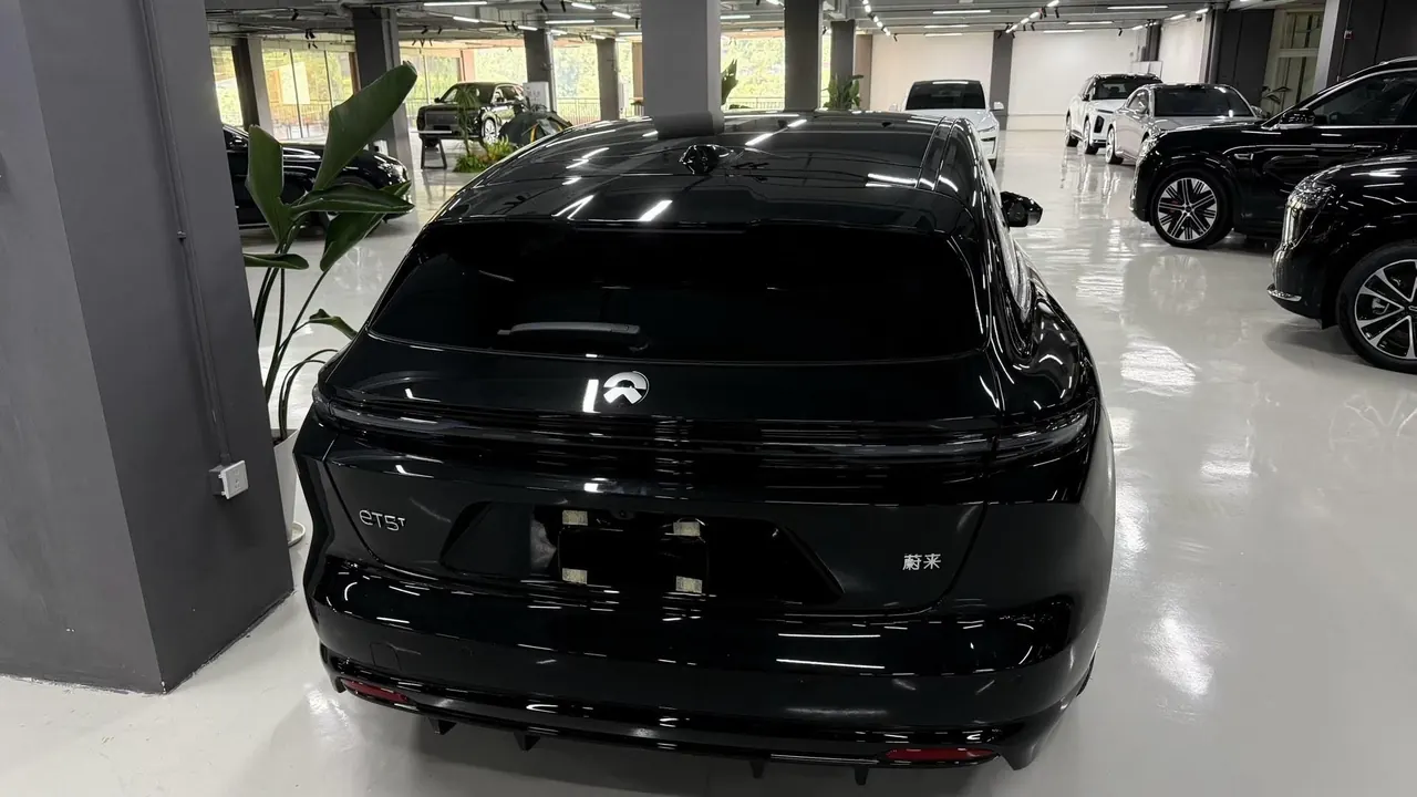 NIO 2026 ET5T 100kWh Touring automatic 9