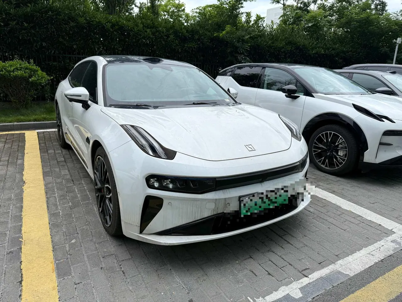 Zeekr 2025 Zeekr 001 YOU version 100kWh four-wheel drive automatic gear 3