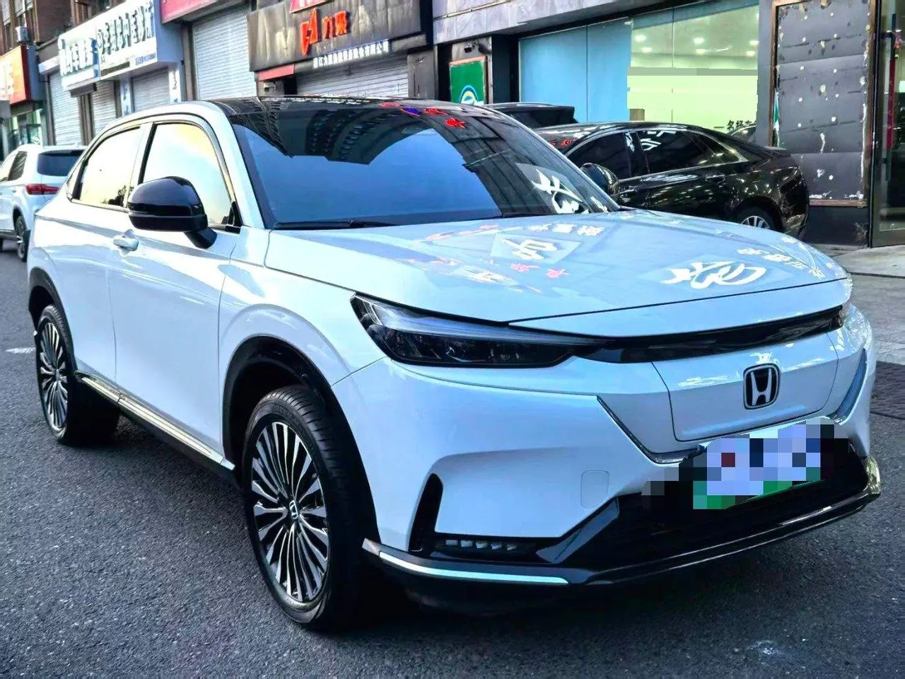 Honda 2022 e:NS1 E Dynamic Edition Automatic Gear 3