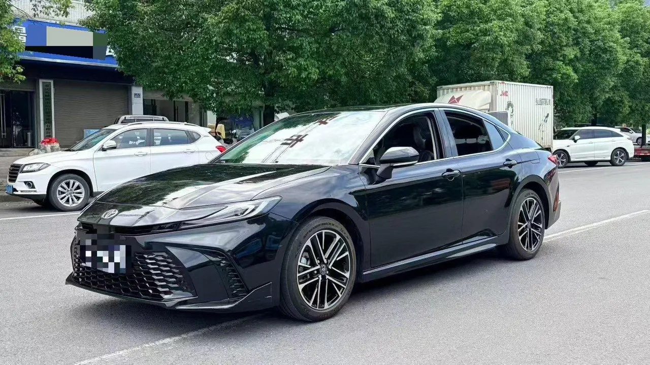 Open image lightbox: Toyota 2026 Camry Dual Engine 2.0HS Stepless Sports Edition Automatic Gear