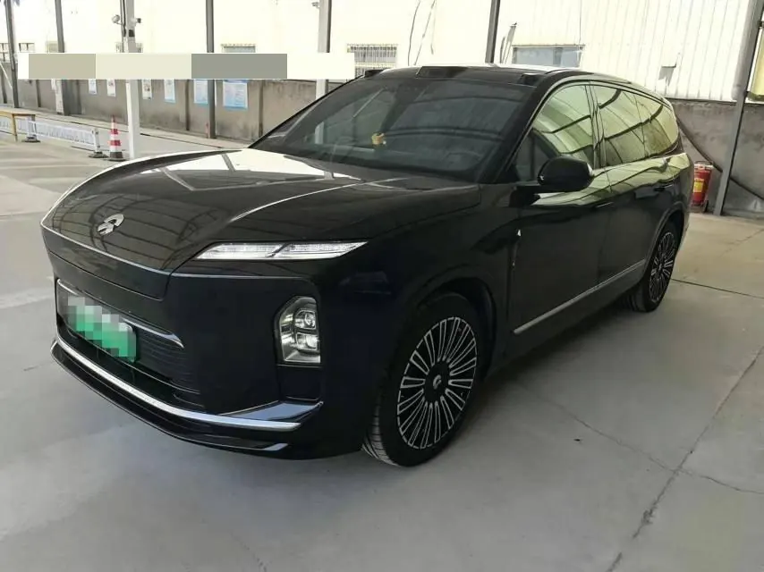 Открыть галерею: NIO 2026 ES8 6-seat executive deluxe automatic gear