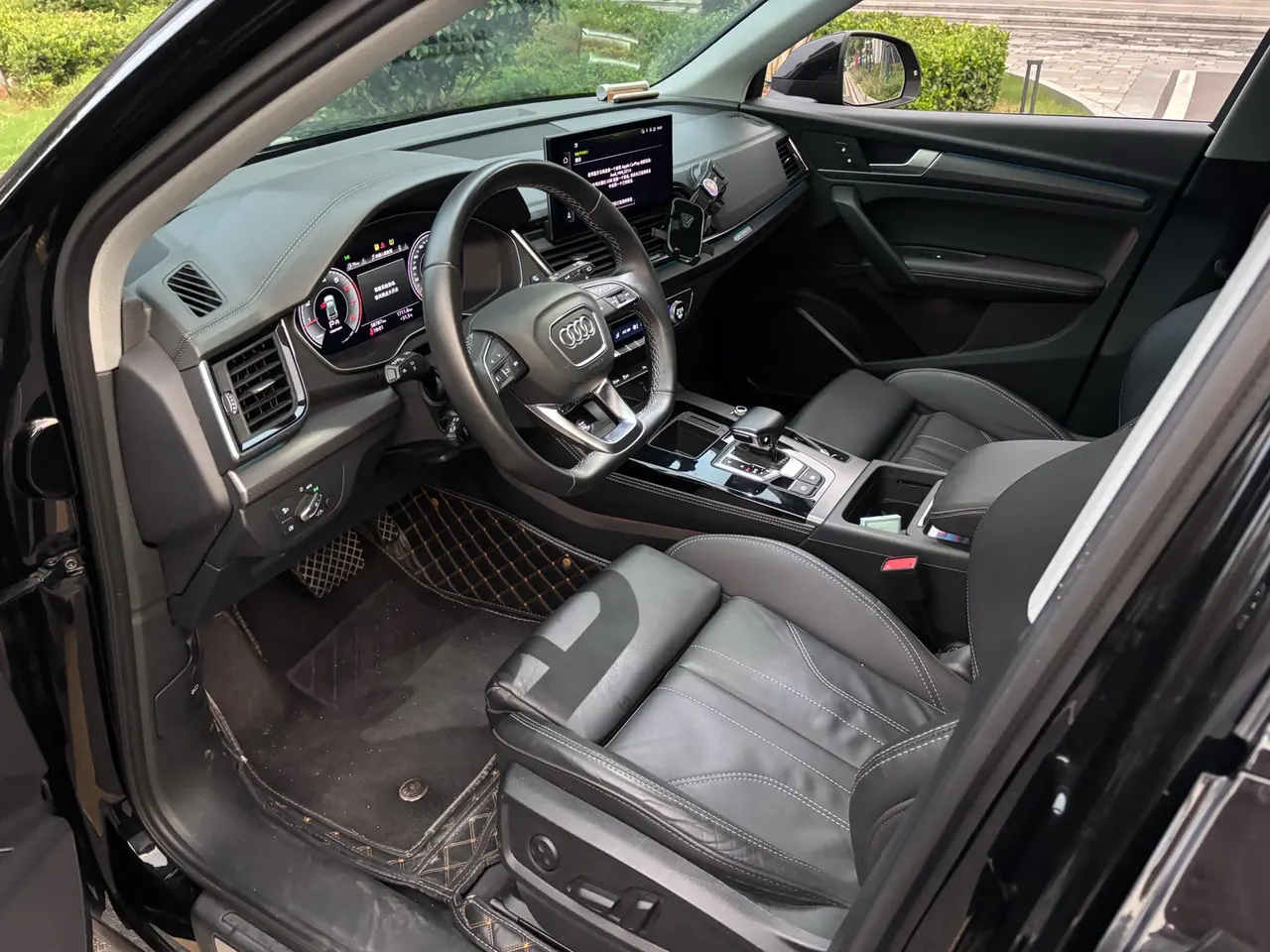 Audi 2022 Q5L Sportback 2.0TFSI 40TFSI luxury automatic 9