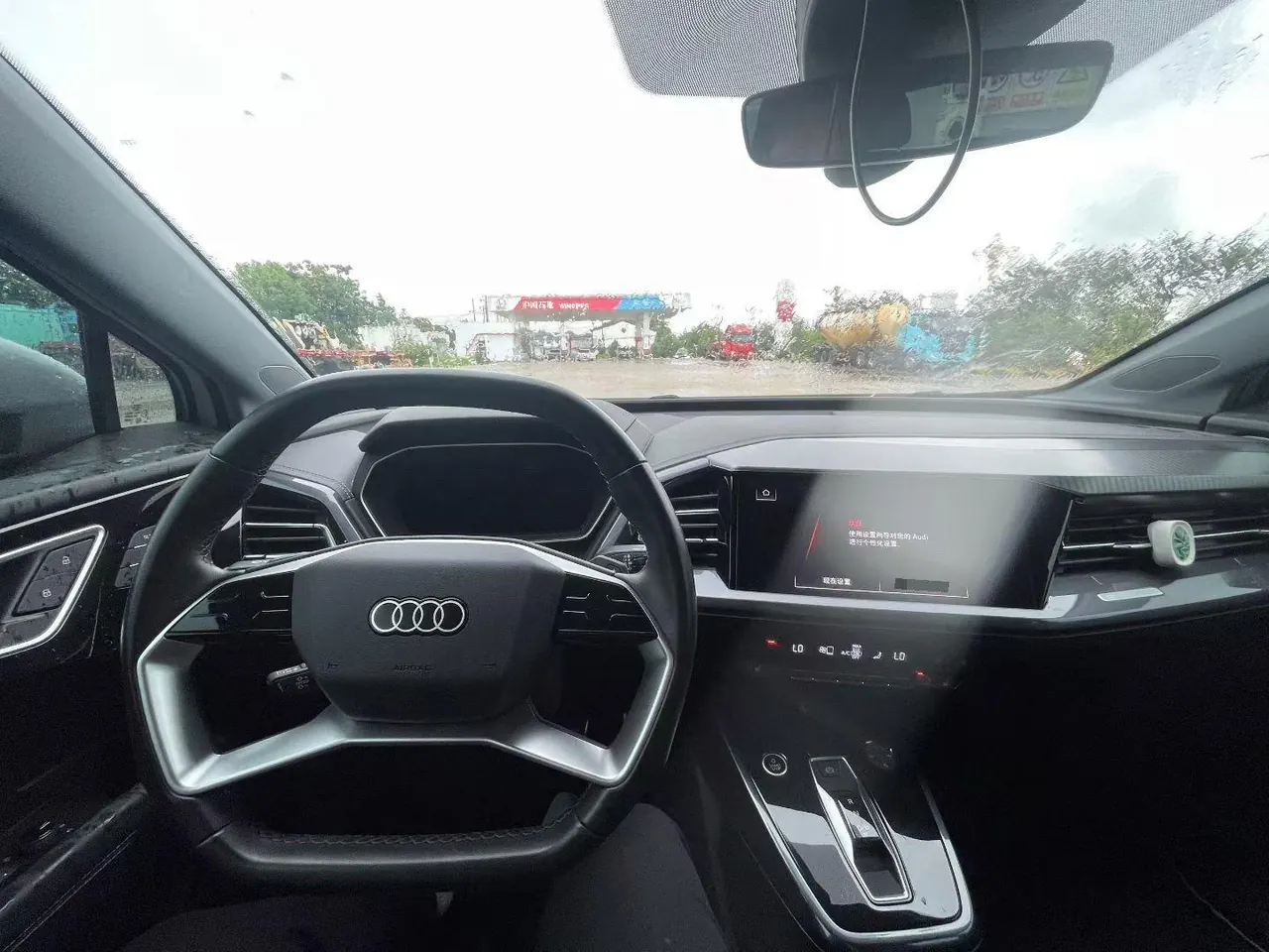 Audi 2024 Q4 e-tron 40 Creation Edition Automatic Gear 4