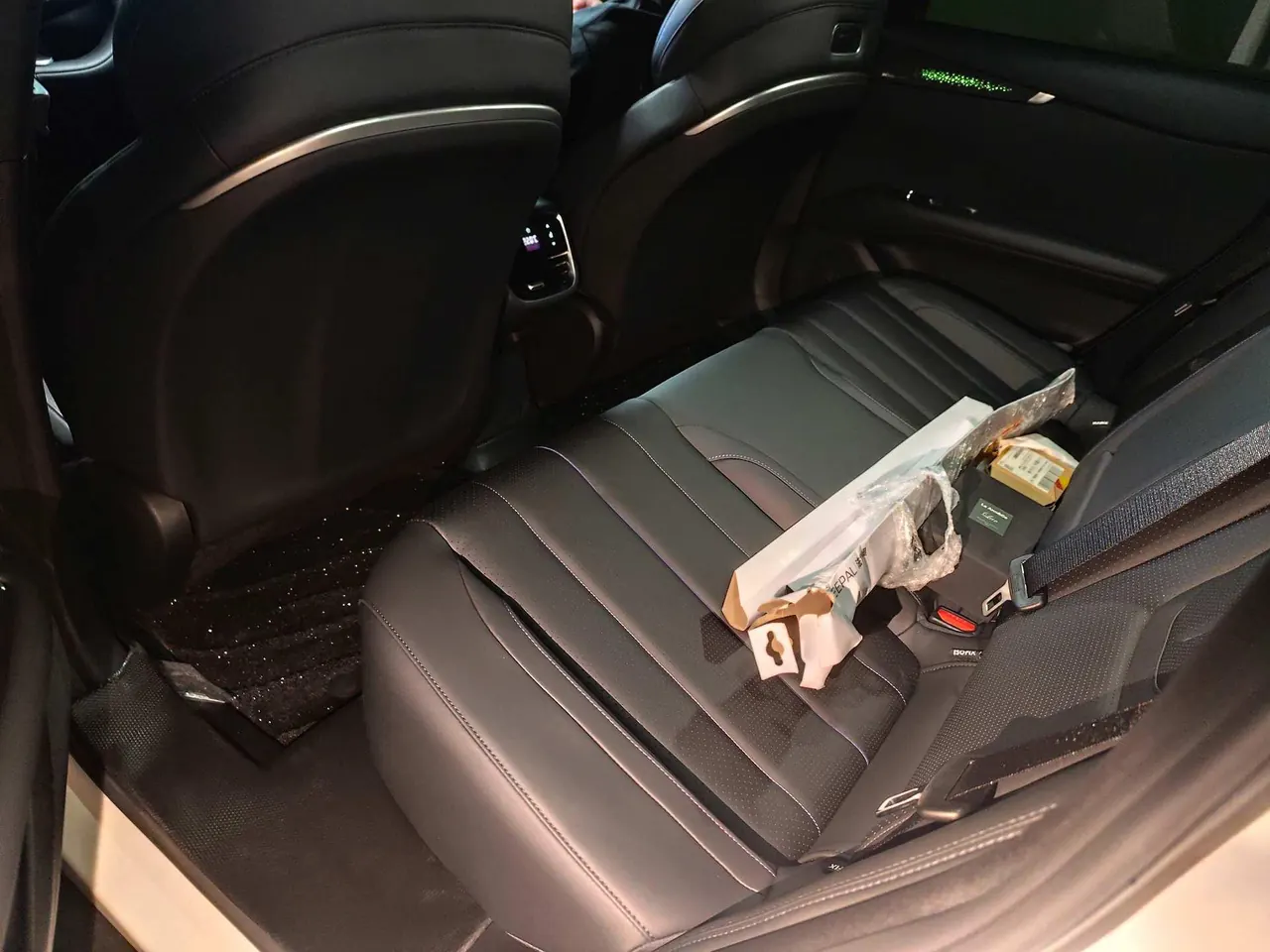 ChangAn Deepal 2026 L 07 550Ultra Huawei Gankun Zhijia ADS SE Edition Automatic Gear 4