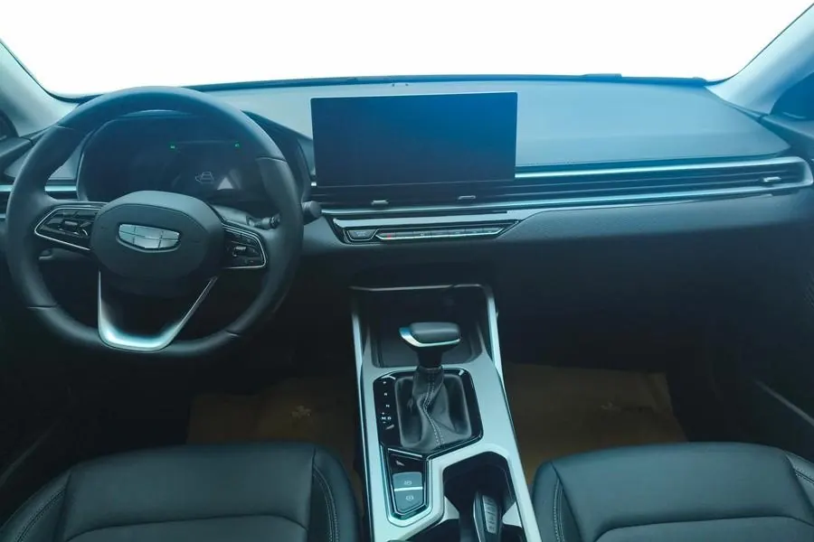 Geely 2025 Emgrand-Sanxiang 1.5 Stepless Noble Automatic Transmission 4