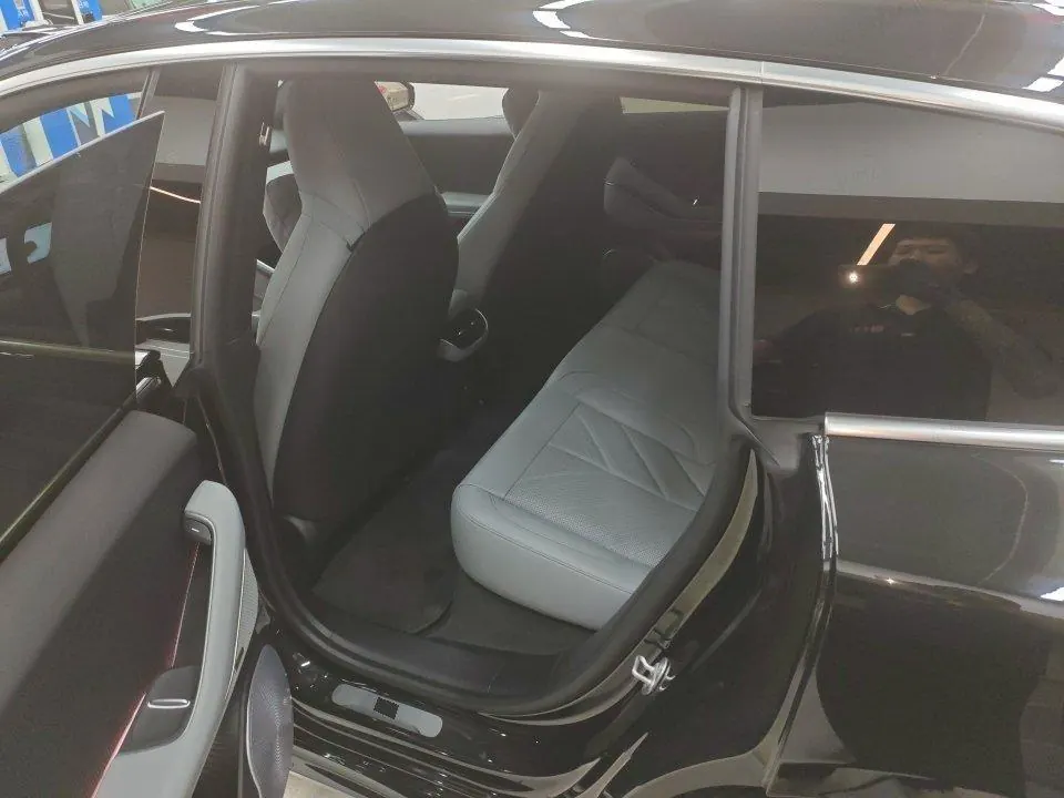 NIO 2025 ET5T 75kWh Touring automatic 3
