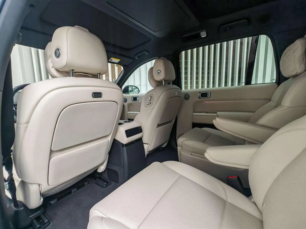 Li 2025 L9 Ultra Smart Refresh Edition Automatic Transmission 5
