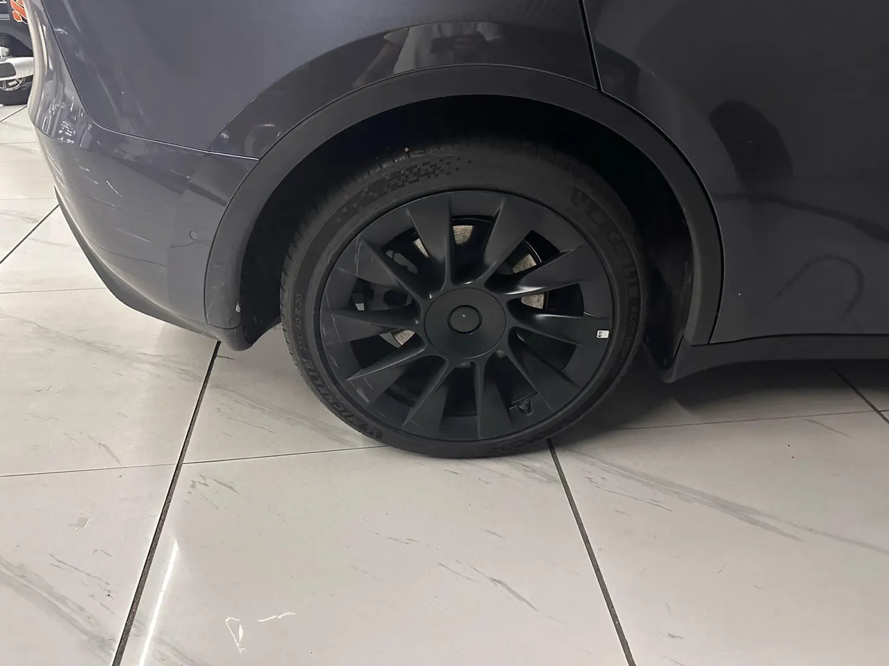 Tesla 2022 Model Y rear-wheel drive version automatic transmission 5