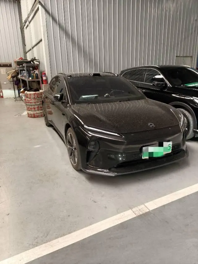 NIO 2024 ET5T 75kWh Touring automatic 5