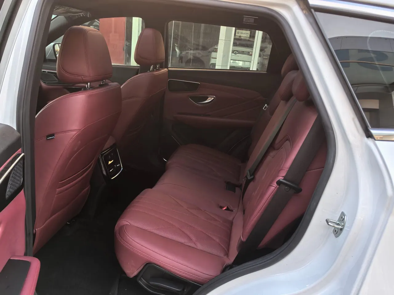 Jetour 2025 X70 PLUS 1.5T Elite Edition 7-seat Automatic Gear 5