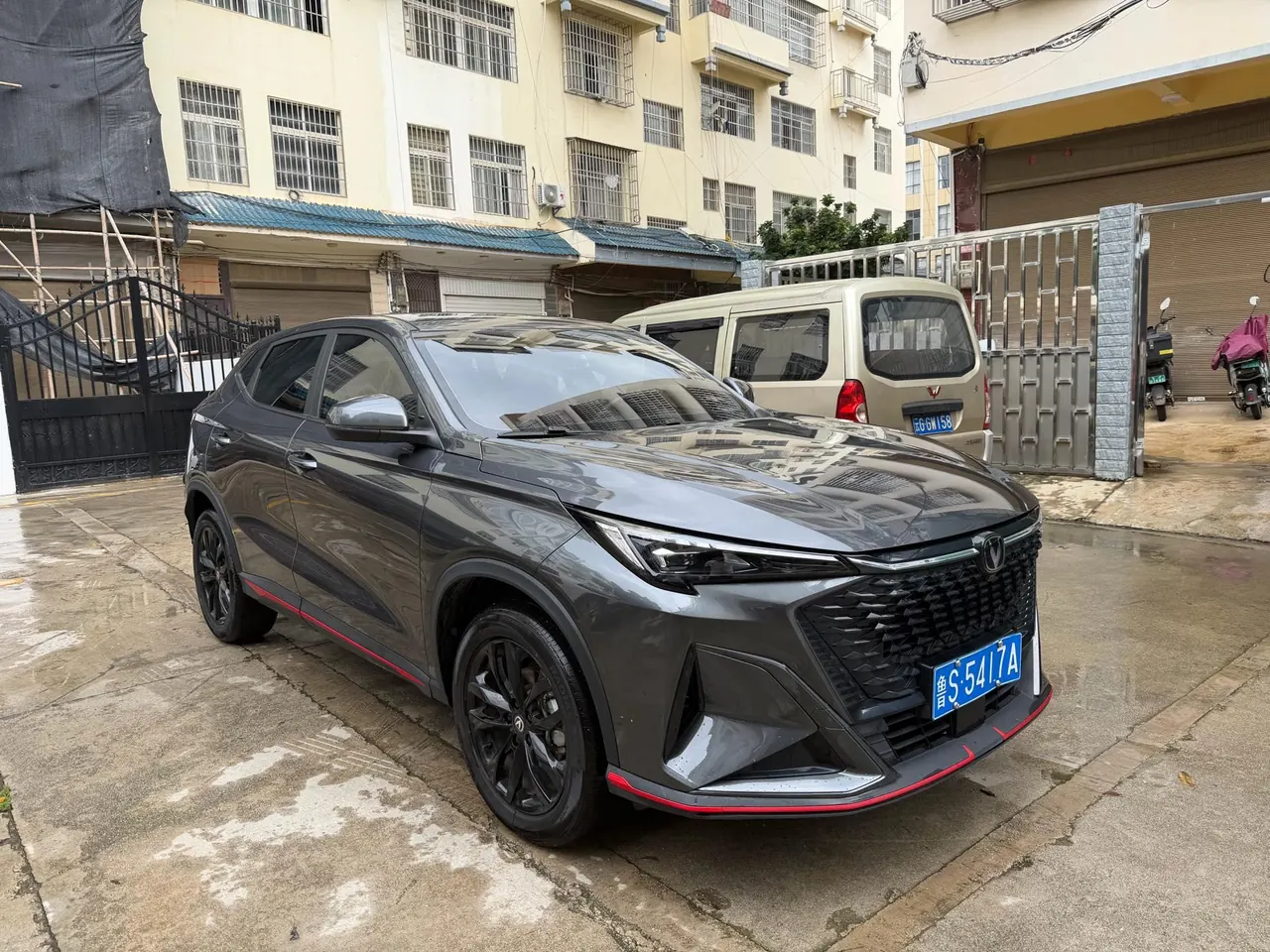 ChangAn 2025 X5 PLUS 1.5T High Energy Edition Automatic Gear 3