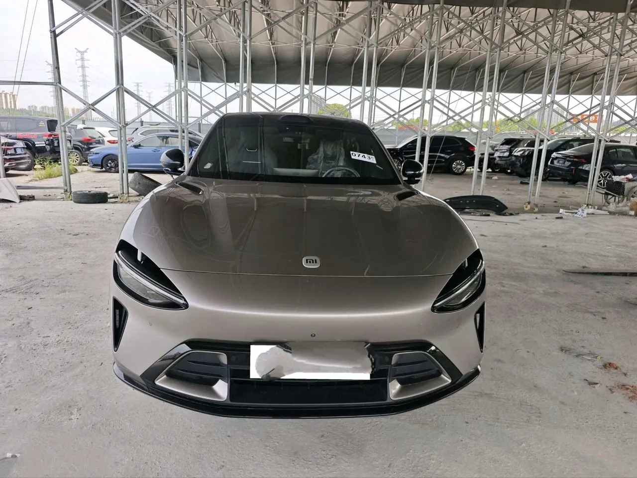 MI 2025 YU7 Long Endurance Four-wheel Drive Pro Edition Automatic Gear 3
