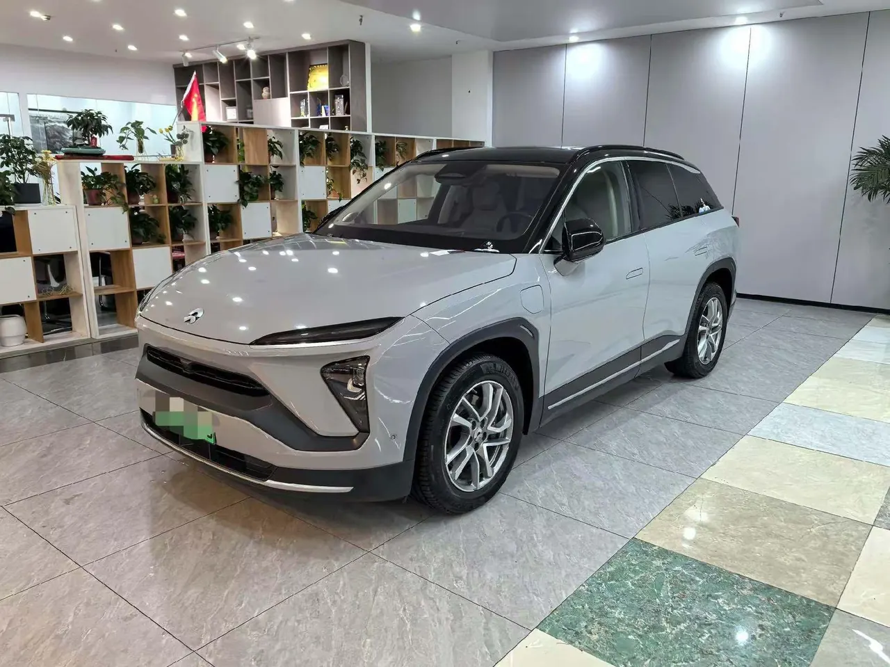 Открыть галерею: NIO 2020 ES 6 600KM Sports Edition Automatic Gear