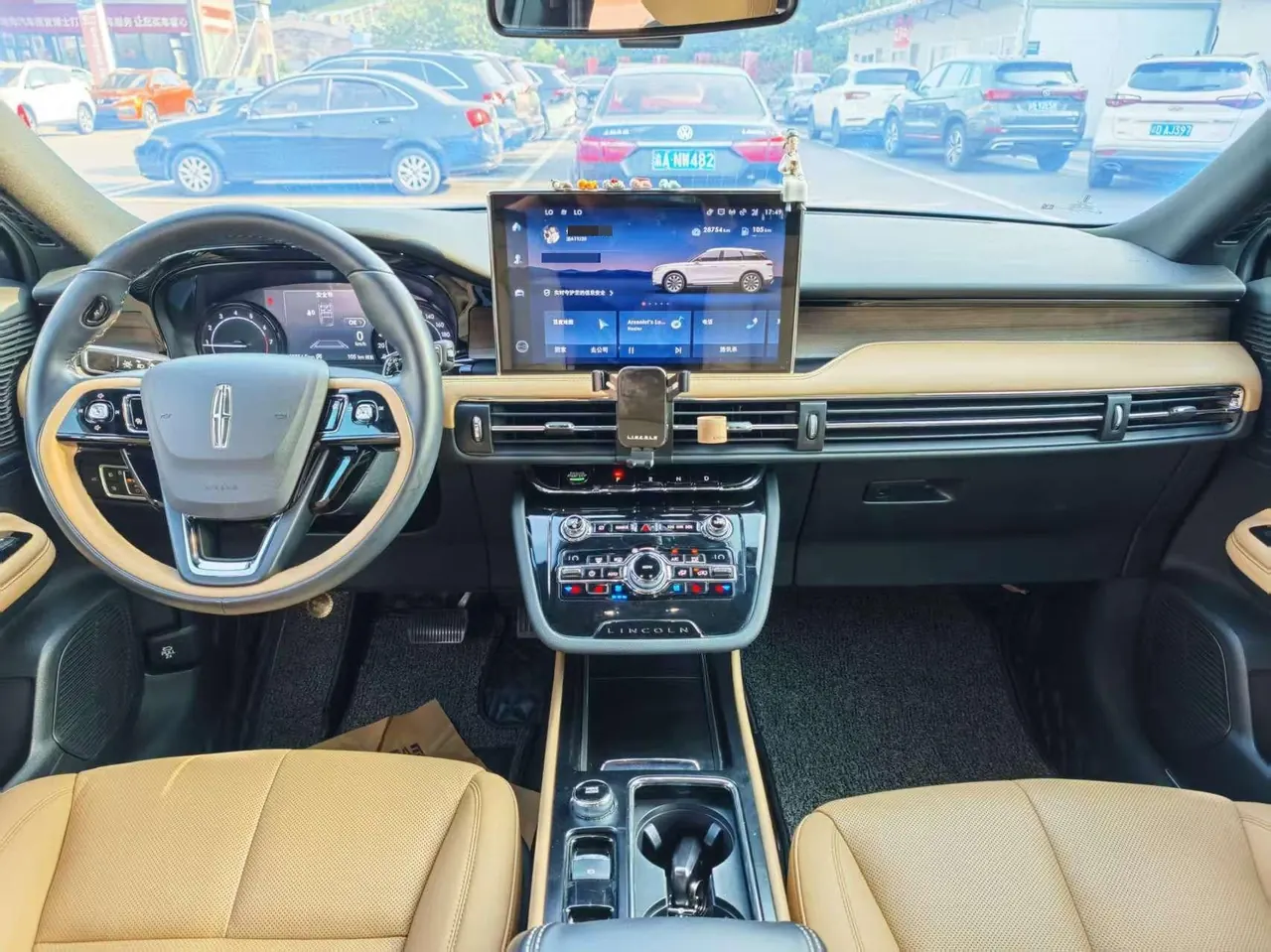 Lincoln 2020 adventurer 2.0T two-wheel drive elegant version of automatic gear 5