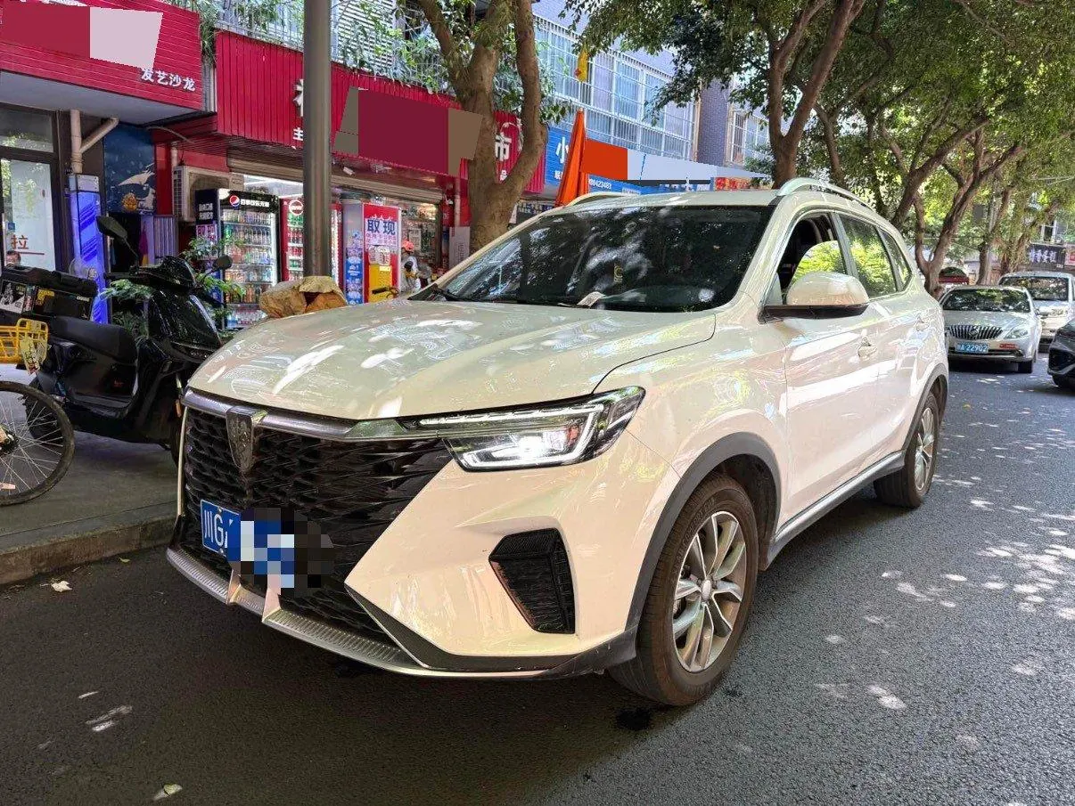 Open image lightbox: Roewe 2023 RX5 PLUS 1.5TGI 330TGI Lingchao Zhihui Edition Automatic Gear