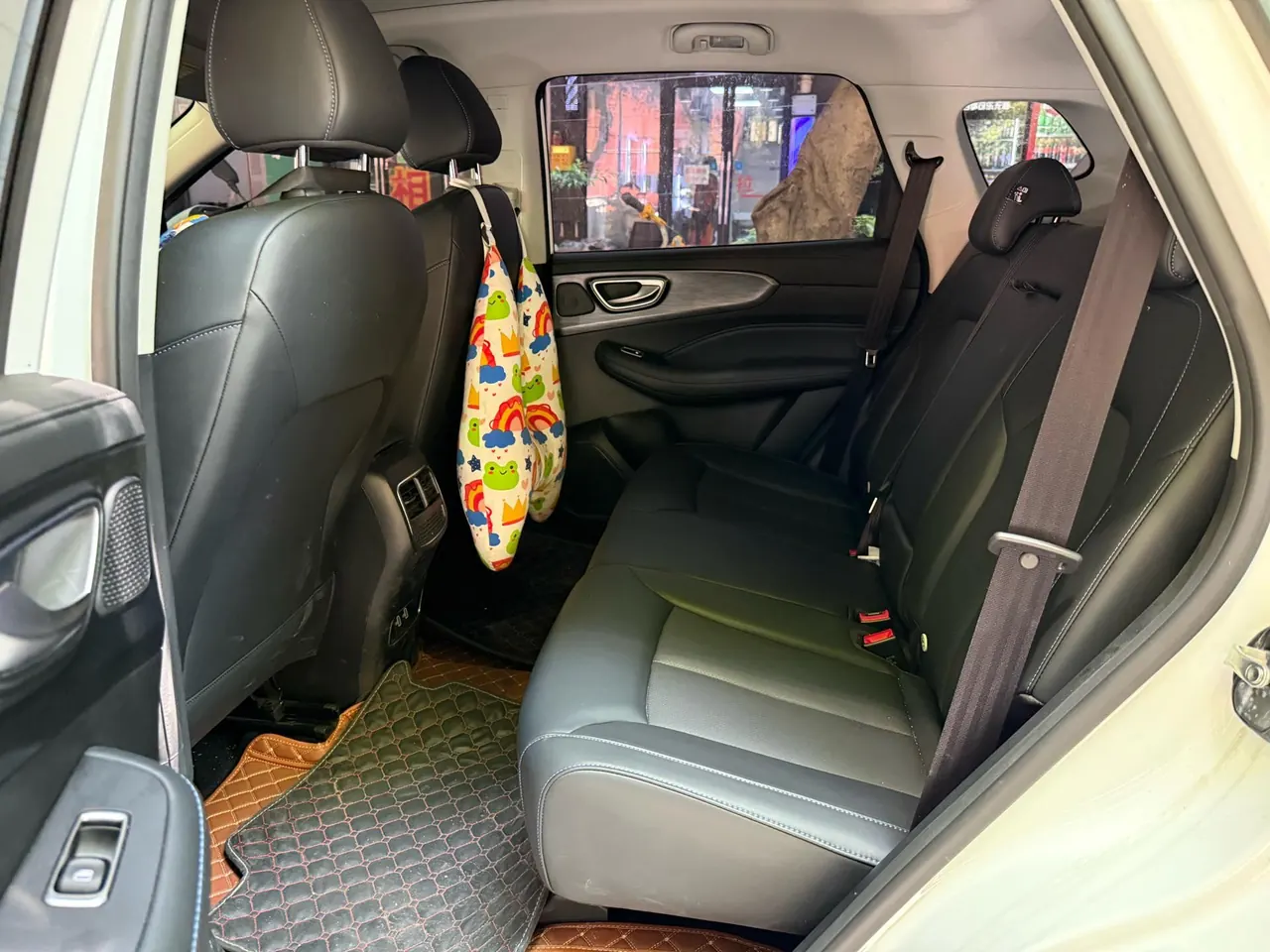 Roewe 2023 RX5 PLUS 1.5TGI 330TGI Lingchao Zhihui Edition Automatic Gear 5