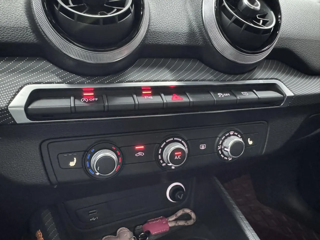 Audi 2022 Q2L 1.4TFSI 35TFSI Aggressive Dynamic Automatic 13