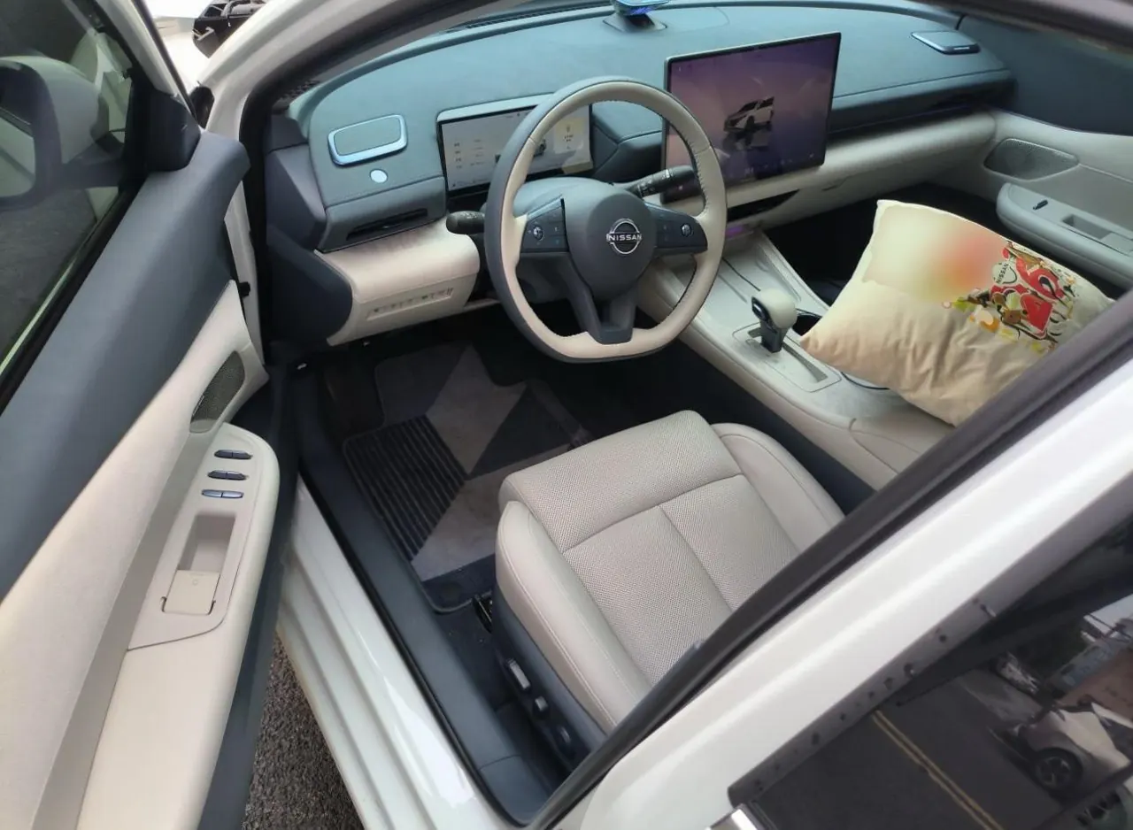 Nissan 2026 Teana 2.0T Stepless Hongmeng Cockpit Flagship Automatic Gear 6