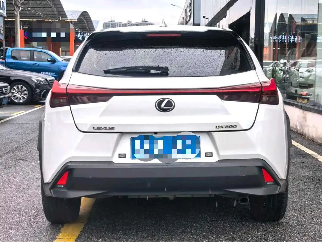 Lexus UX (Imported) 2020 UX200 2.0 Stepless Special Edition Automatic Gear 6