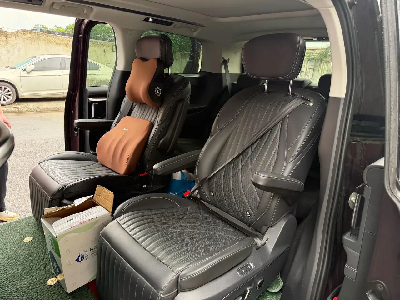 Chase 2023 G90 48V 2.0T Nebula 7-seat Automatic Gear 4