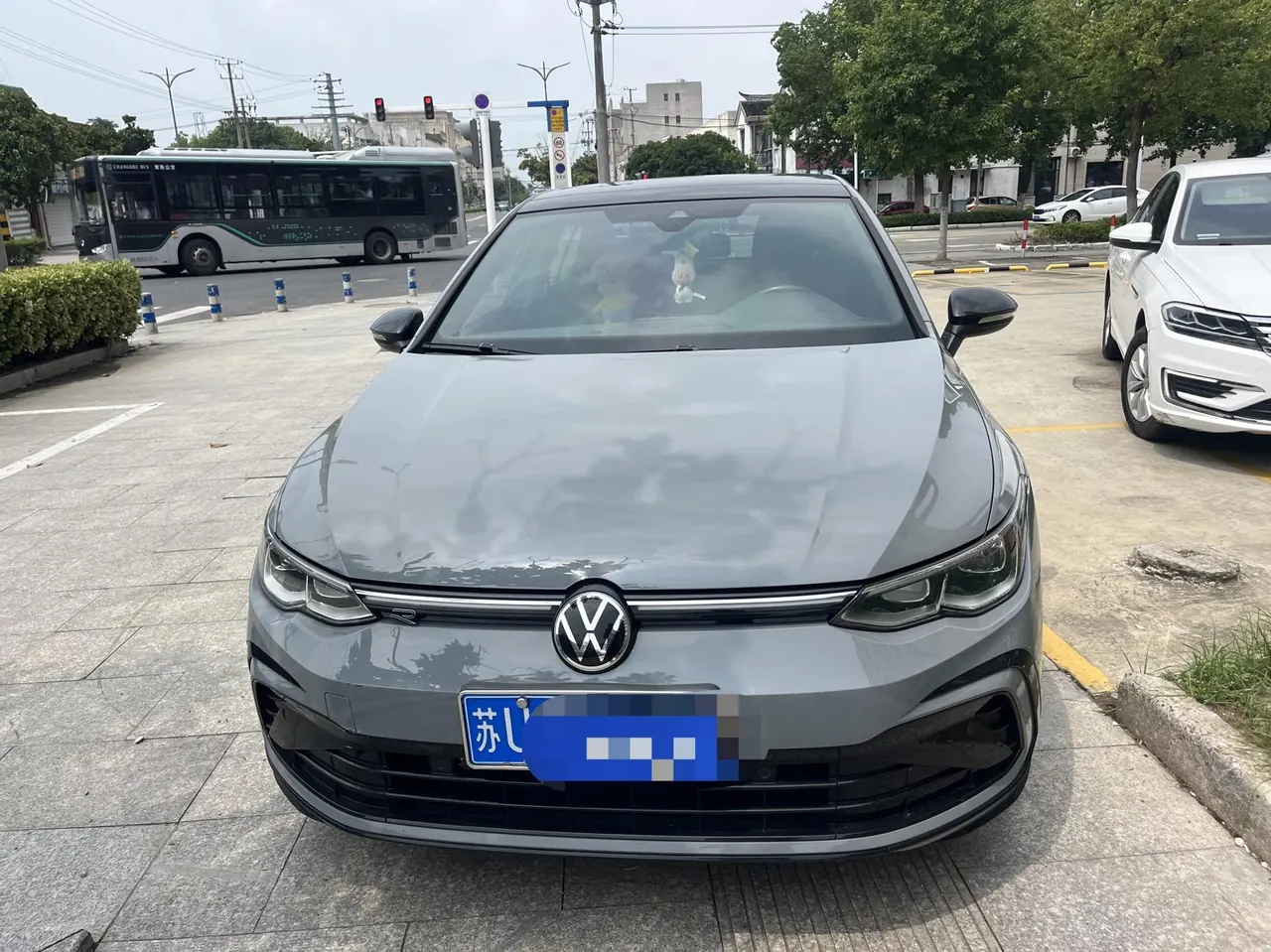 Volkswagen 2021 Golf 8 R-Line 1.4TSI 280TSI Automatic 2