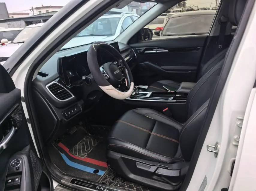 Kia 2020 KX3 (Aopao) 1.5 Stepless Trend Edition Automatic Gear 3