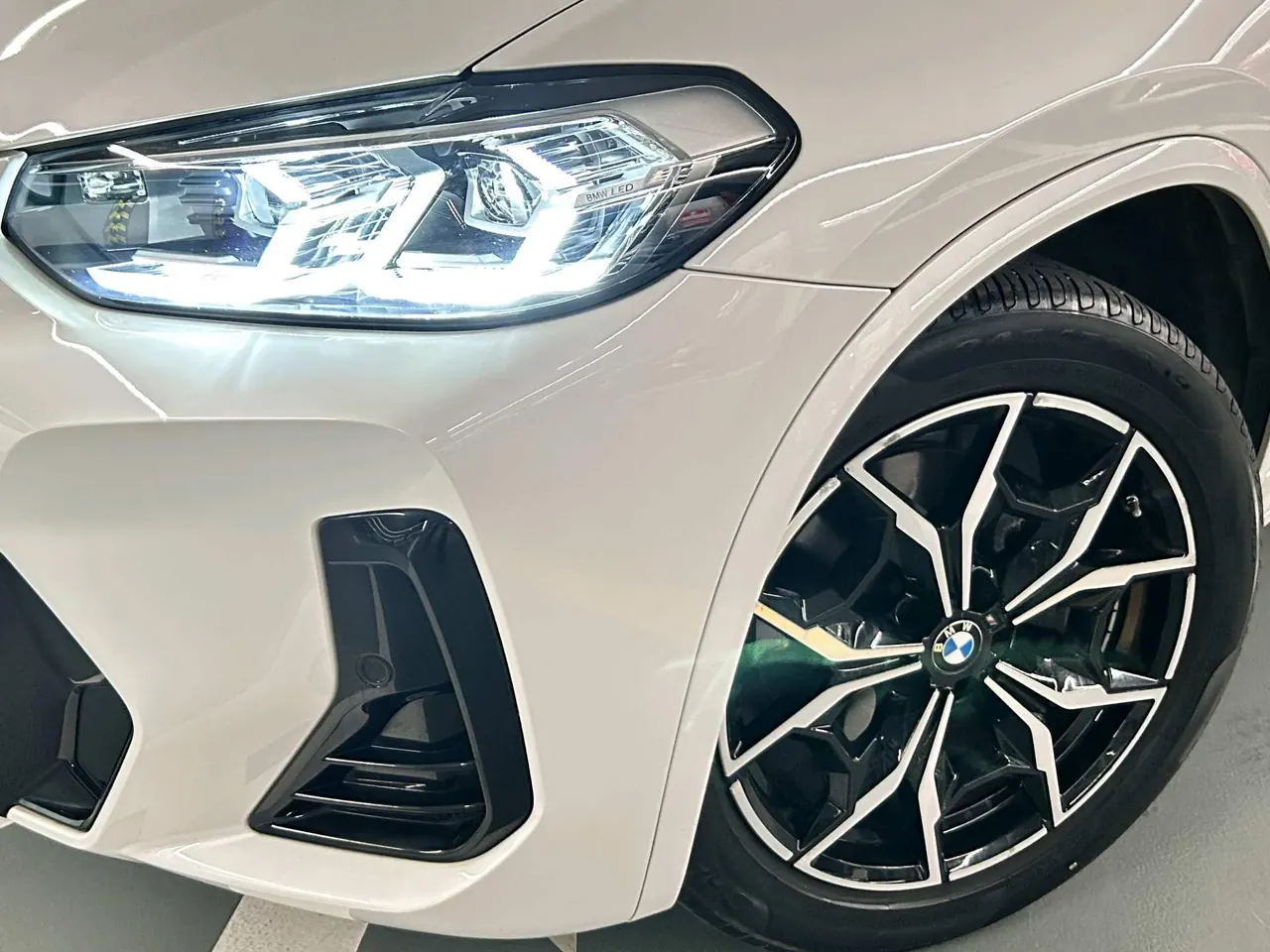 BMW 2022 X3 xDrive25i 2.0T M sports suit automatic gear 10