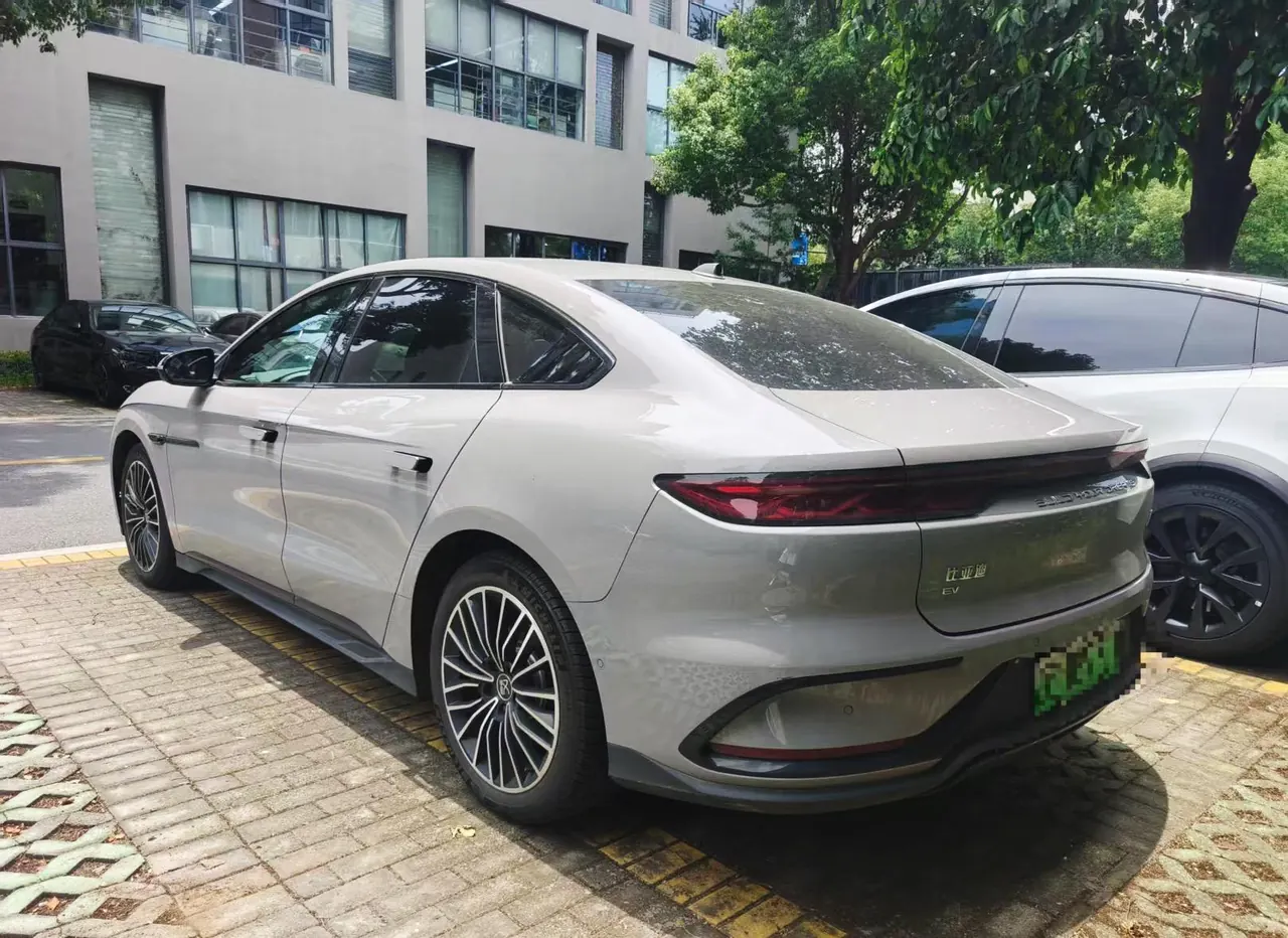 BYD 2025 Han EV 701KM laser Radar smart driving automatic gear 3