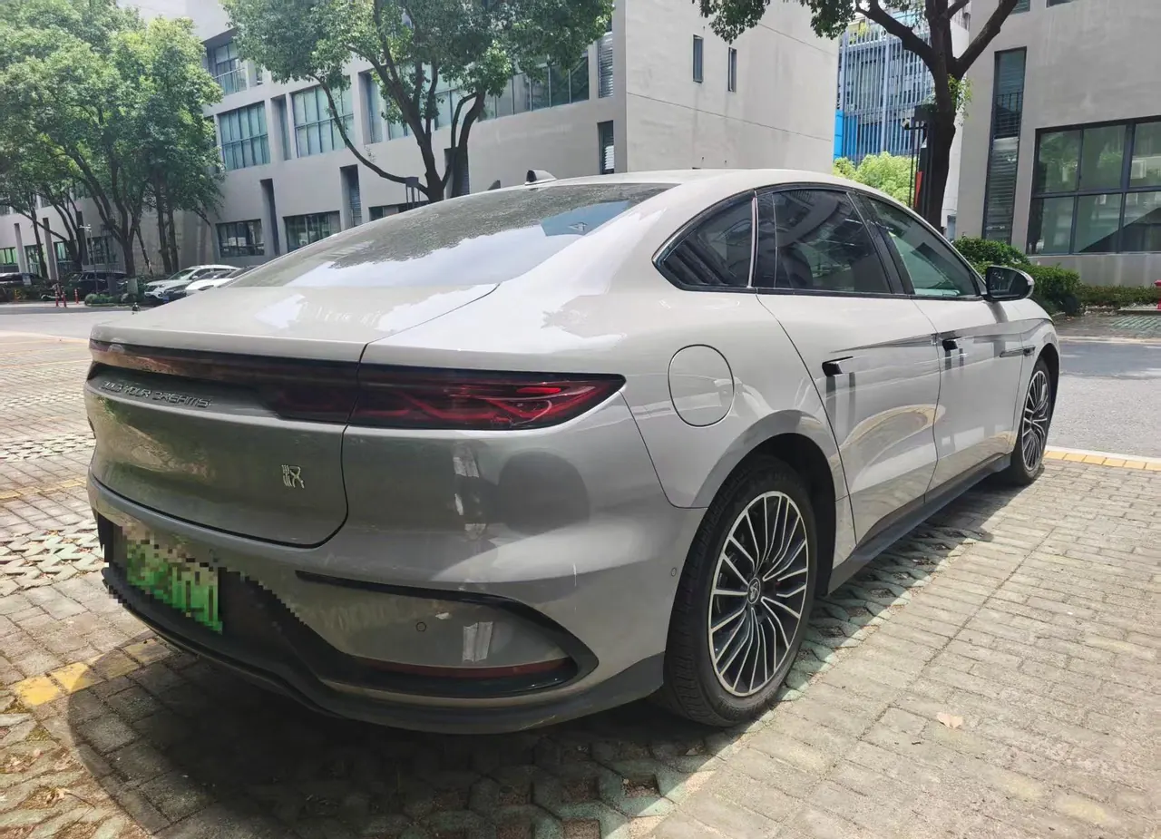 BYD 2025 Han EV 701KM laser Radar smart driving automatic gear 4