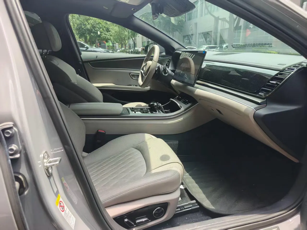 BYD 2025 Han EV 701KM laser Radar smart driving automatic gear 6