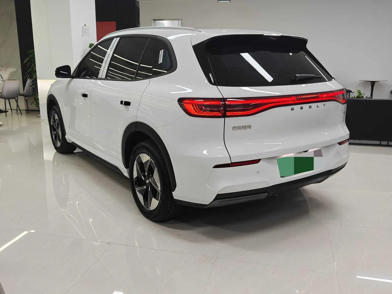 Geely Galaxy 2026 E 5 530km Discovery Edition Automatic Gear 7