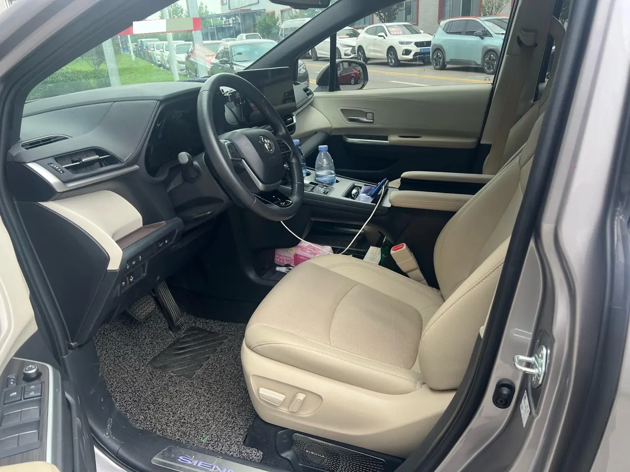 Toyota 2023 Sana 2.5 Stepless Extreme Edition Automatic Transmission 4
