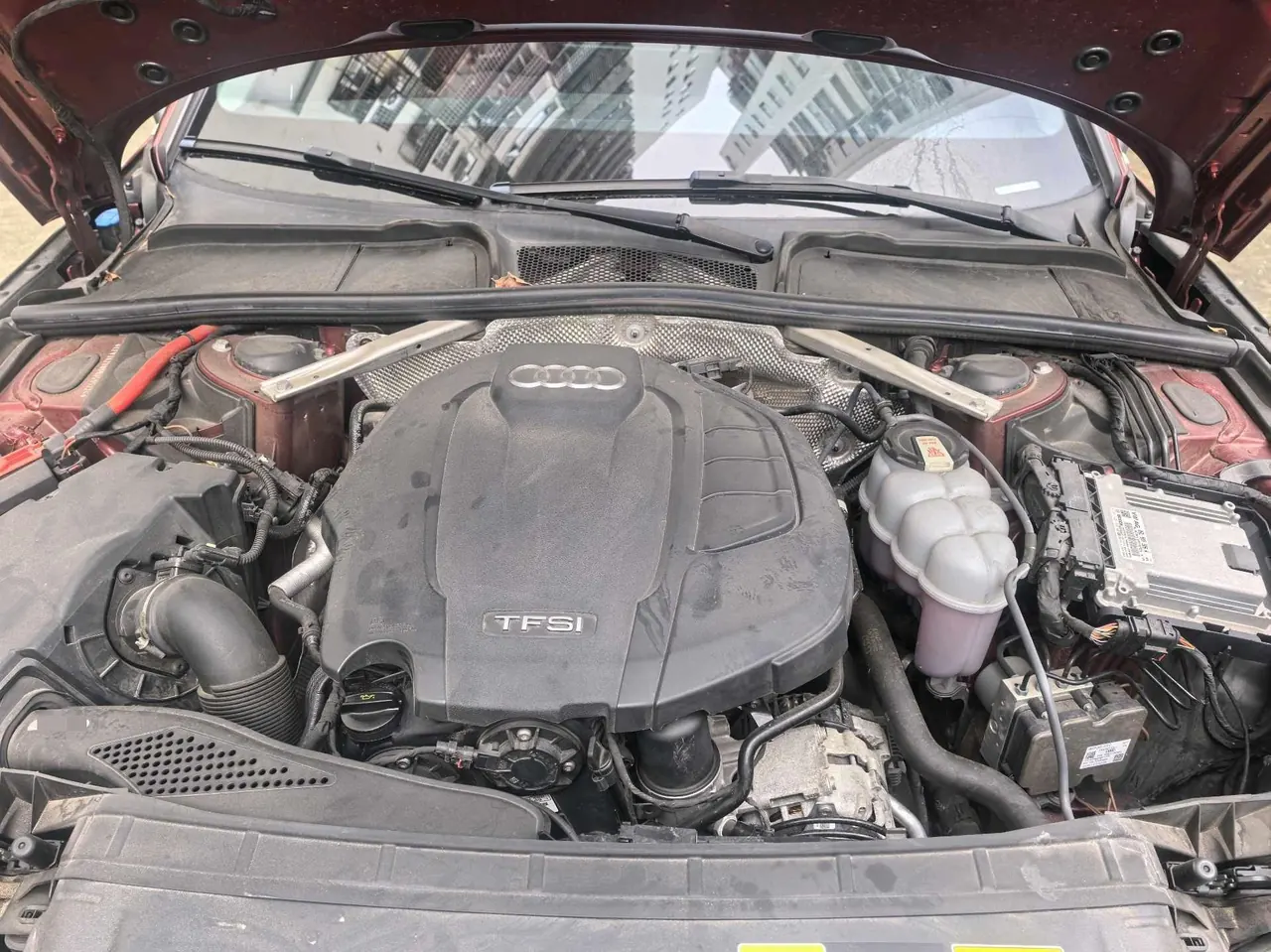 Audi 2020 A4L 2.0TFSI 40TFSI Deluxe Dynamic Automatic 2
