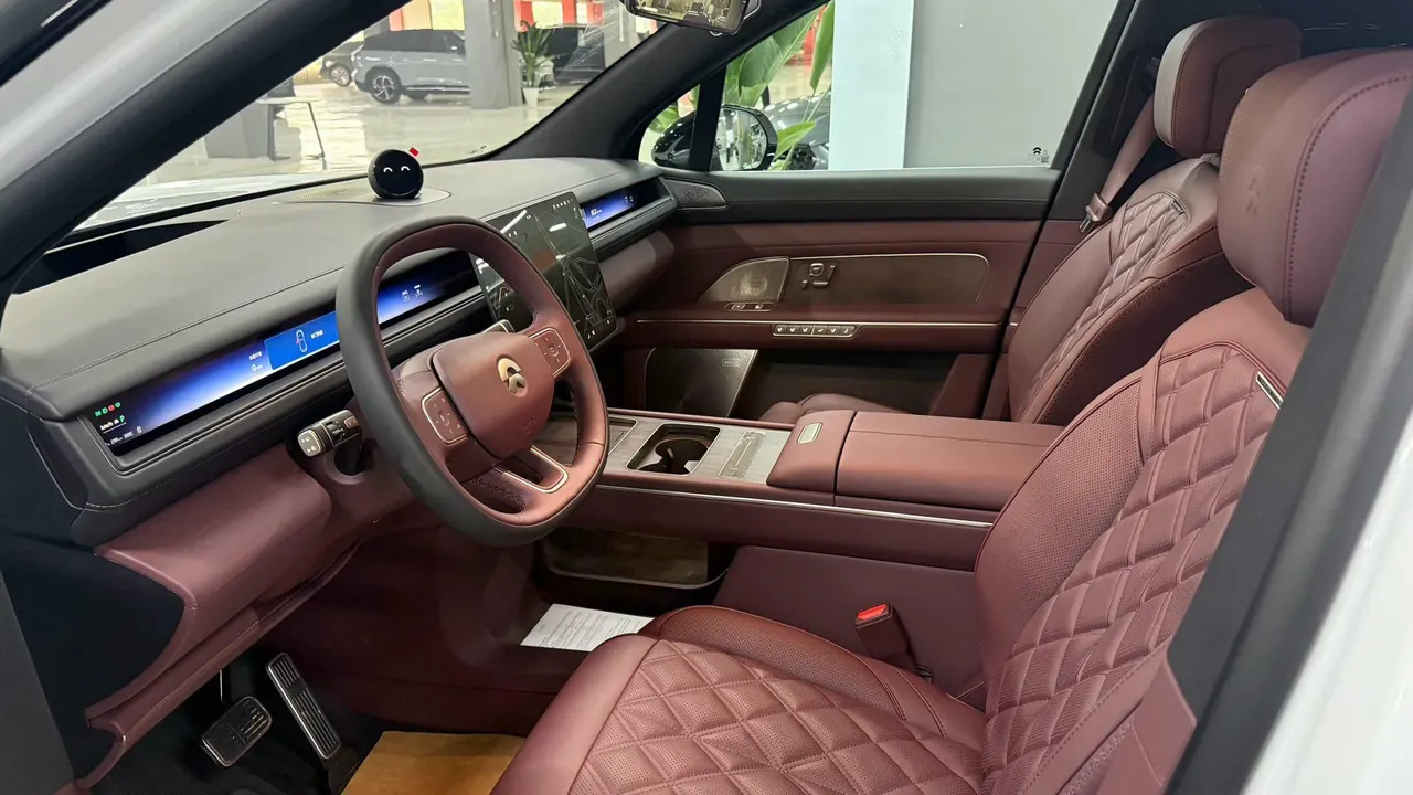 NIO 2026 ES8 6-seat executive deluxe automatic gear 5
