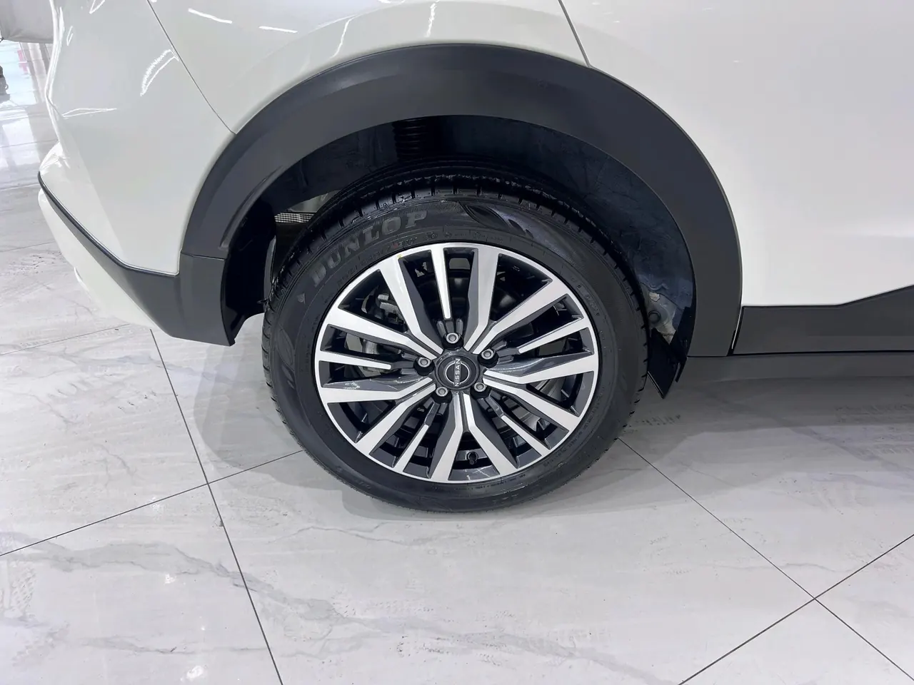 Nissan 2023 Jinke 1.5 Stepless XV Deluxe Automatic Gear 16