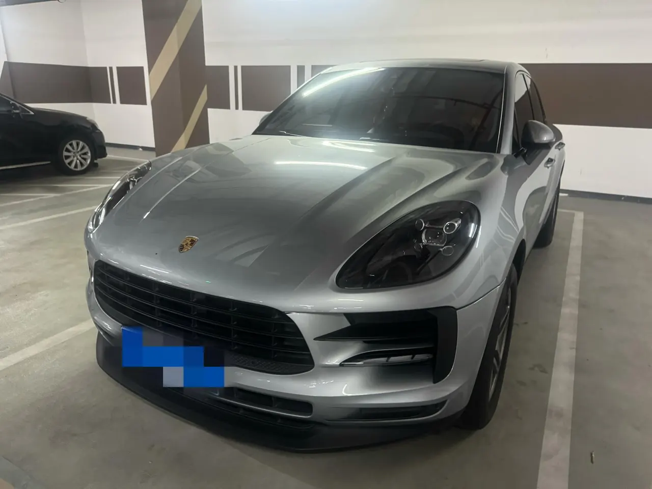 Открыть галерею: Porsche Macan (Imported) 2021 Macan 2.0T Automatic Gear