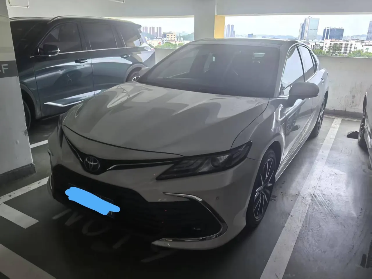 Open image lightbox: Toyota 2021 Camry 2.5G Deluxe Edition Automatic Gear
